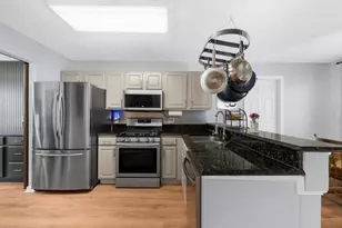 503 E Lake Ct, Woodstock, GA 30188 - Photo 15