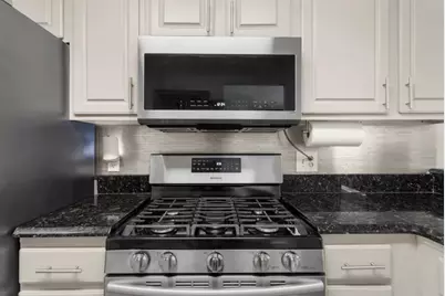 503 E Lake Court, Woodstock, GA 30188 - Photo 19