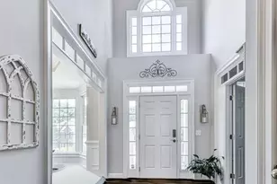 422 Old Deerfield Ln, Woodstock, GA 30189 - Photo 5