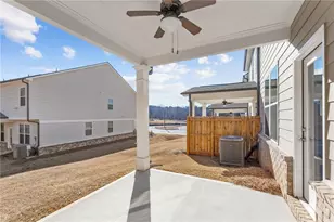 5649 Overview Dr, Flowery Branch, GA 30542 - Photo 17
