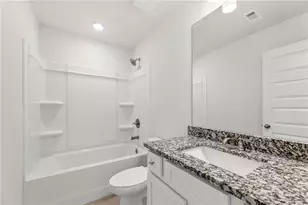 5649 Overview Dr, Flowery Branch, GA 30542 - Photo 13
