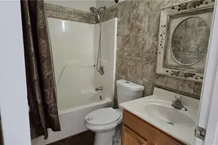 3811 Roxfield Dr, Buford, GA 30518 - Photo 9