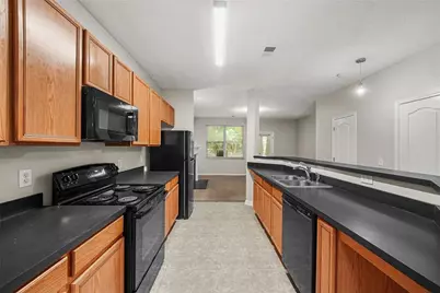 1618 Bayrose Circle, Atlanta, GA 30344 - Photo 7