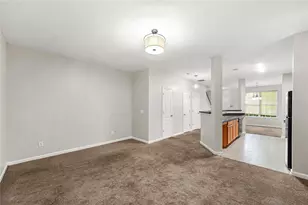 1618 Bayrose Cir, Atlanta, GA 30344 - Photo 9