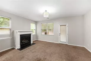 1618 Bayrose Cir, Atlanta, GA 30344 - Photo 11