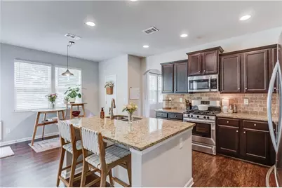 1429 Washington Rose Avenue, Hoschton, GA 30548 - Photo 15