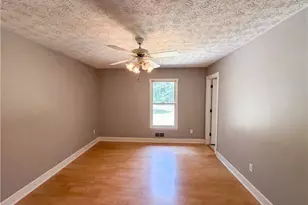 120 Oxford Ln, Fayetteville, GA 30215 - Photo 21
