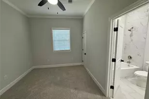 69 4th St, Griffin, GA 30223 - Photo 13