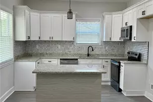 69 4th St, Griffin, GA 30223 - Photo 3