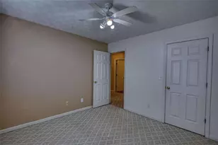 565 Ambur Lake Dr, Lawrenceville, GA 30043 - Photo 41