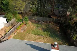 565 Ambur Lake Dr, Lawrenceville, GA 30043 - Photo 45