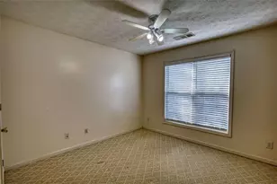 565 Ambur Lake Dr, Lawrenceville, GA 30043 - Photo 39