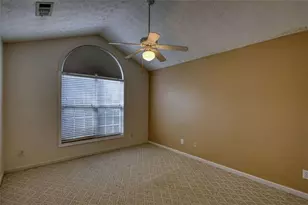 565 Ambur Lake Dr, Lawrenceville, GA 30043 - Photo 35
