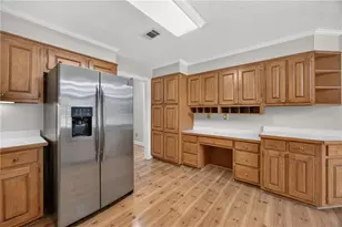 2008 Haymarket Pl SE, Conyers, GA 30013 - Photo 11