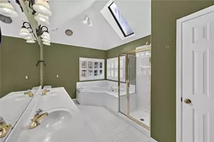 12610 Oxfordshire Ct, Alpharetta, GA 30005 - Photo 19