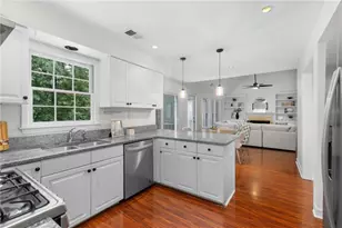 50 Parkside Cir, Marietta, GA 30068 - Photo 17