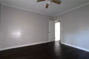 1383 Almont Dr SW, Atlanta, GA 30310 - Photo 11