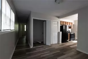 1383 Almont Dr SW, Atlanta, GA 30310 - Photo 7