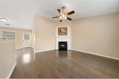 5822 Bridgeport Court, Flowery Branch, GA 30542 - Photo 9