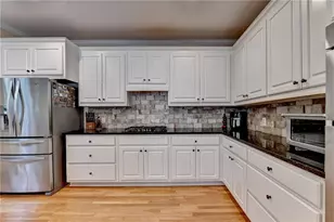 10370 Sugar Crest Ave, Duluth, GA 30097 - Photo 15