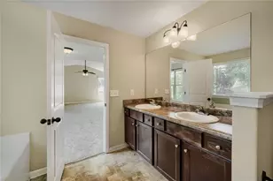 124 Pristine Dr, Locust Grove, GA 30248 - Photo 23