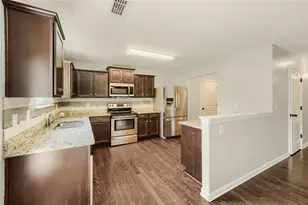 124 Pristine Dr, Locust Grove, GA 30248 - Photo 9