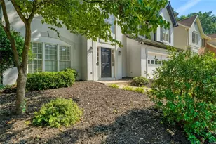 1595 Watercove Ln, Lawrenceville, GA 30043 - Photo 3