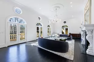 388 Beverly Rd NE, Atlanta, GA 30309 - Photo 9