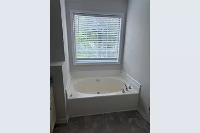 2575 Hamilton Chase Run, Buford, GA 30519 - Photo 15