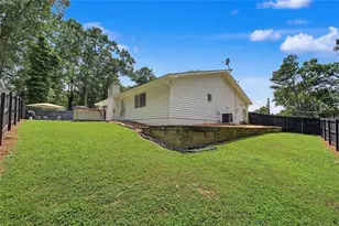 10 Saratoga Dr, Lawrenceville, GA 30044 - Photo 33