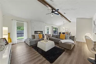 10 Saratoga Dr, Lawrenceville, GA 30044 - Photo 3