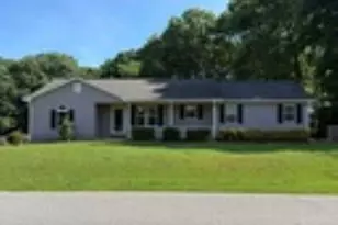384 Sam Brown Blvd, Commerce, GA 30529 - Photo 1