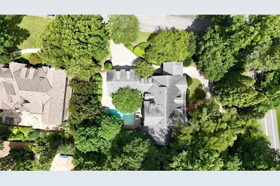 82 Blackland Road NW, Atlanta, GA 30342 - Photo 33