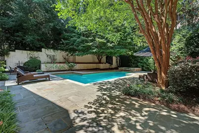 82 Blackland Road NW, Atlanta, GA 30342 - Photo 27