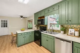 509 River Lakeside Ln, Woodstock, GA 30188 - Photo 3