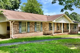 25 Montre Circle, Silver Creek, GA 30173 - Photo 1