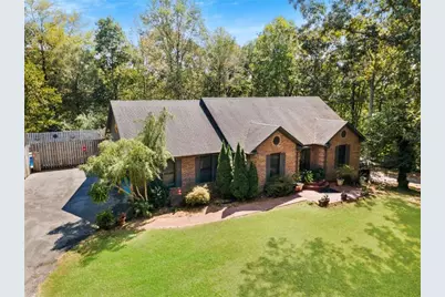 422 Ridgewood Circle, Summerville, GA 30747 - Photo 1