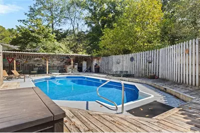 422 Ridgewood Circle, Summerville, GA 30747 - Photo 3
