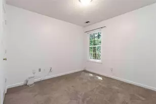6817 Mahonia Pl, Lithonia, GA 30038 - Photo 29