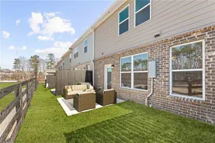 878 Porter Rdg Ln, Decatur, GA 30032 - Photo 11