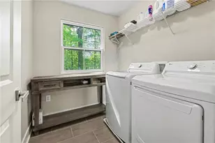 855 Fleetwood Cir SW, Atlanta, GA 30311 - Photo 15