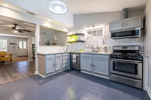 1570 Spring Ln NW, Atlanta, GA 30314 - Photo 15