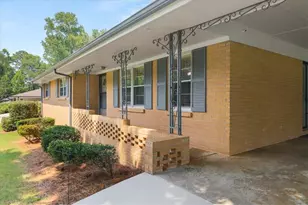 454 Hilltop Rd SW, Conyers, GA 30094 - Photo 5