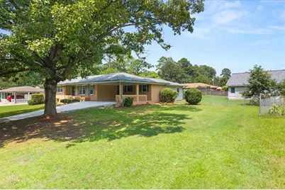 454 Hilltop Road SW, Conyers, GA 30094 - Photo 3
