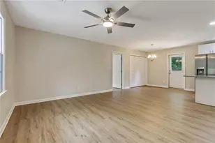 4543 Clare Ln, Lithia Springs, GA 30122 - Photo 7