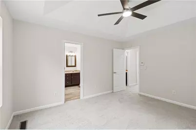 549 Sycamore Drive, Jonesboro, GA 30238 - Photo 9