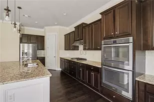 411 Ridgeway Ln, Canton, GA 30114 - Photo 17