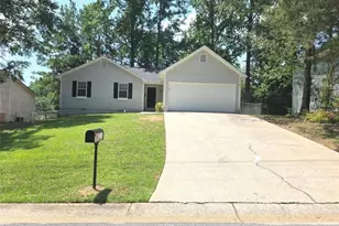 232 Hampton Dr, Dallas, GA 30132 - Photo 1