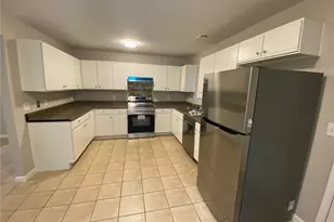 130 River Pointe Ct SW, Lilburn, GA 30047 - Photo 11