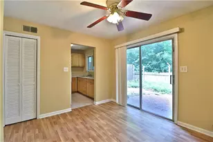 1811 Ashborough Cir, Marietta, GA 30067 - Photo 17